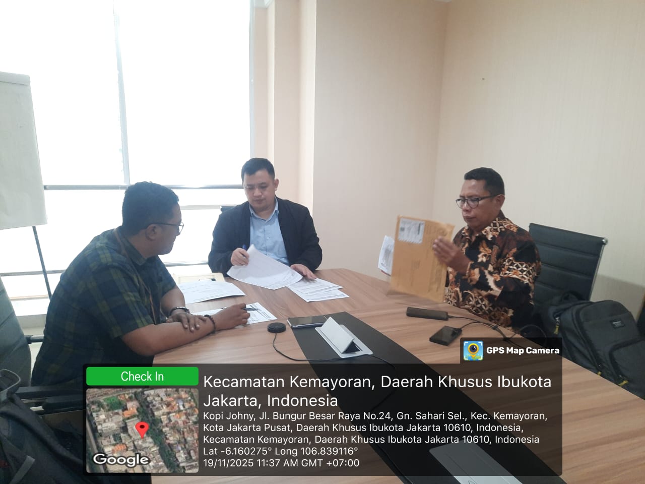 Pendampingan persidangan dan sengketa hukum Indonesia